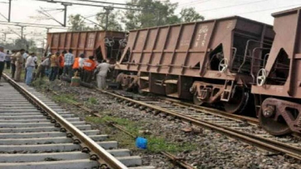 Goods Train Derails 